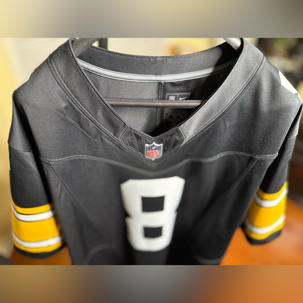 GORGEOUS AUTHENTIC NFL STEELERS JERSEY!!! - Picture 4 of 11